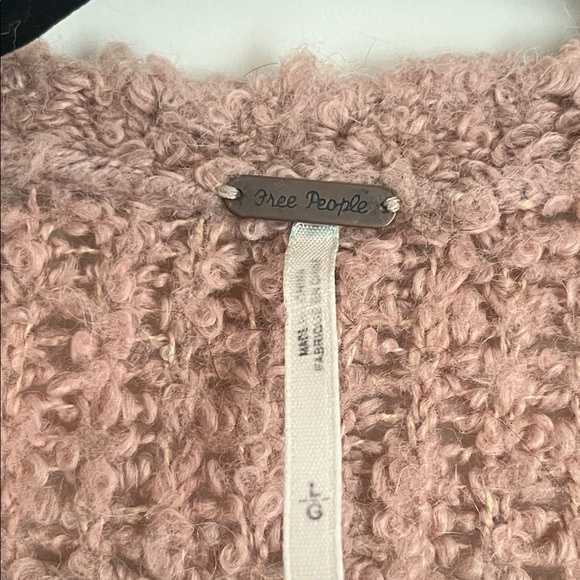 Free People Blush Slouch Cardigan Sweater Size Large - Picture 4 of 8